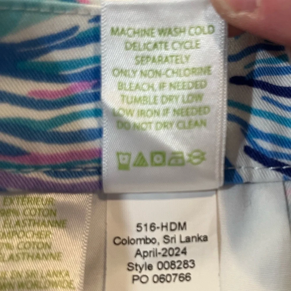 Lilly Pulitzer Callahan Stretch Shorts Fishful Thinking Size 8 NWT - Picture 8 of 13